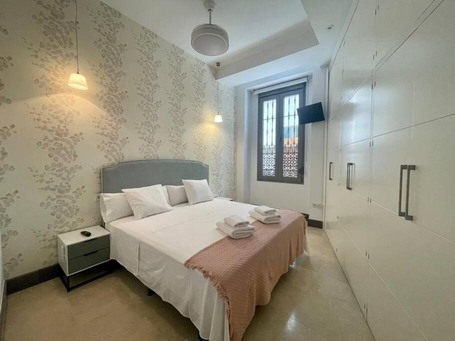 J21 By Cathedral Alcazar Apartment *